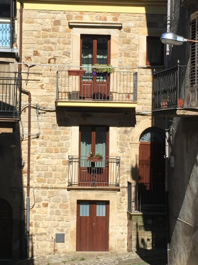 Casa Primo Sole Mistretta Exterior photo